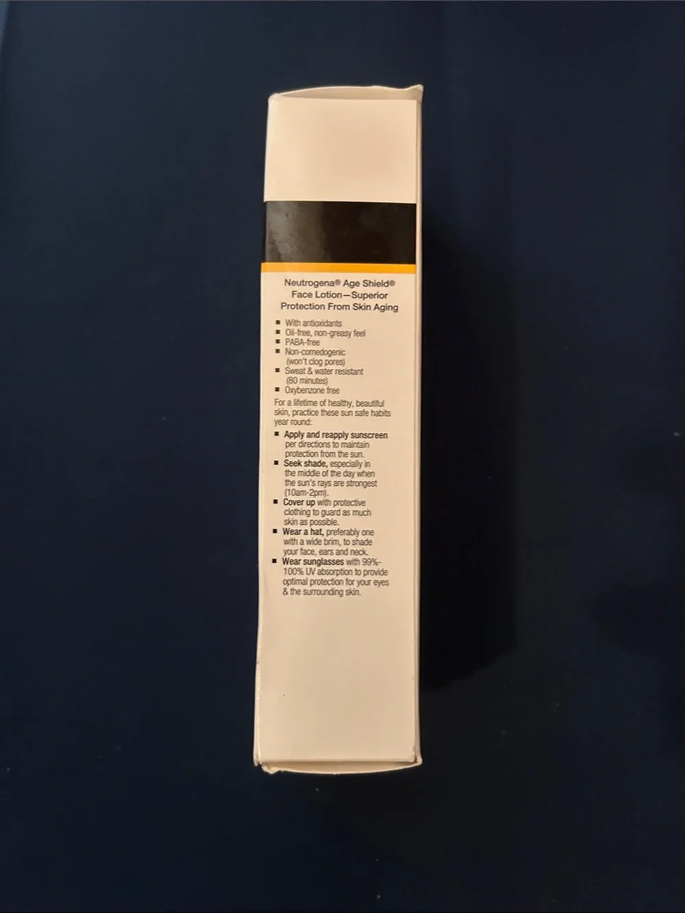 Neutrogena Age Shield Face Oil-Free Sunscreen SPF 70 - White, Black, Blue